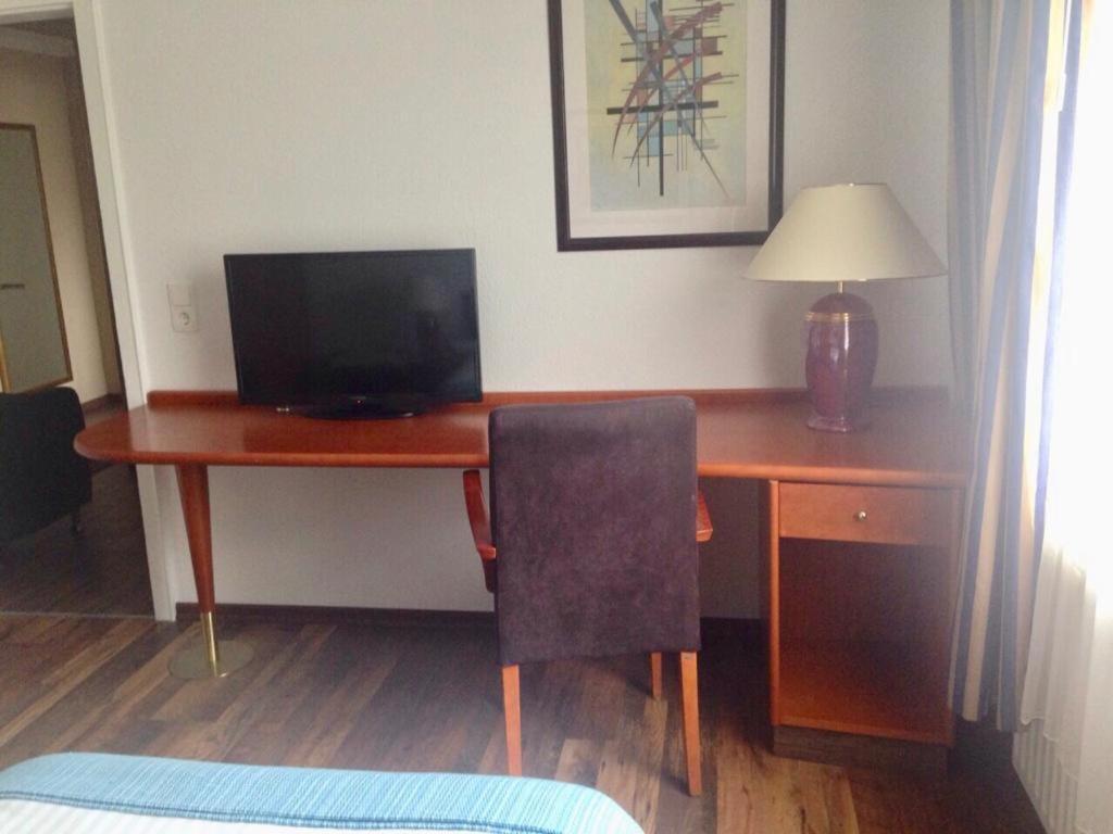 Ingrids Ferienwohnung mit Balkon in Thiede nähe See Salzgitter Exterior foto