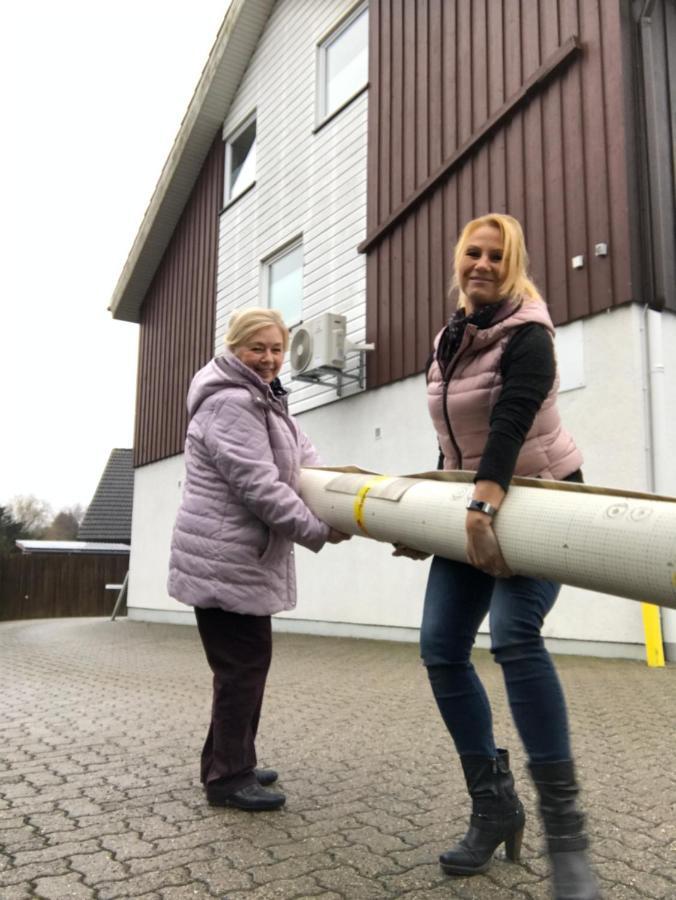 Ingrids Ferienwohnung mit Balkon in Thiede nähe See Salzgitter Exterior foto